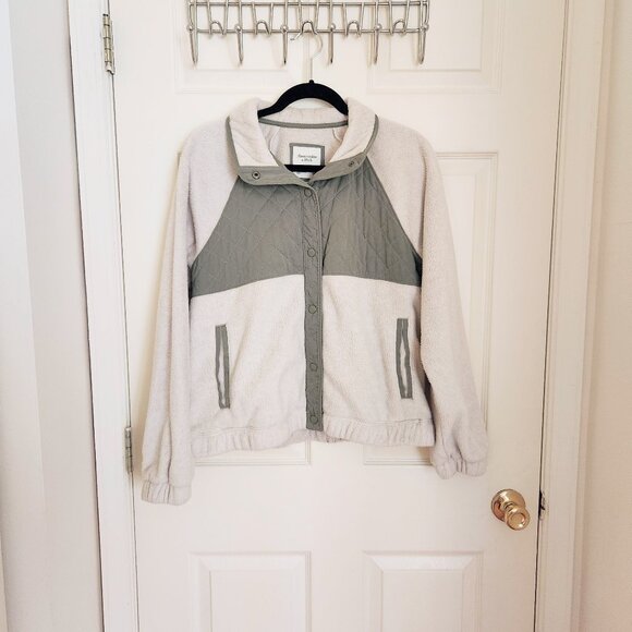 Abercrombie & Fitch | Fleece Snap Jacket | Cream/Green | Size M - Picture 1 of 7